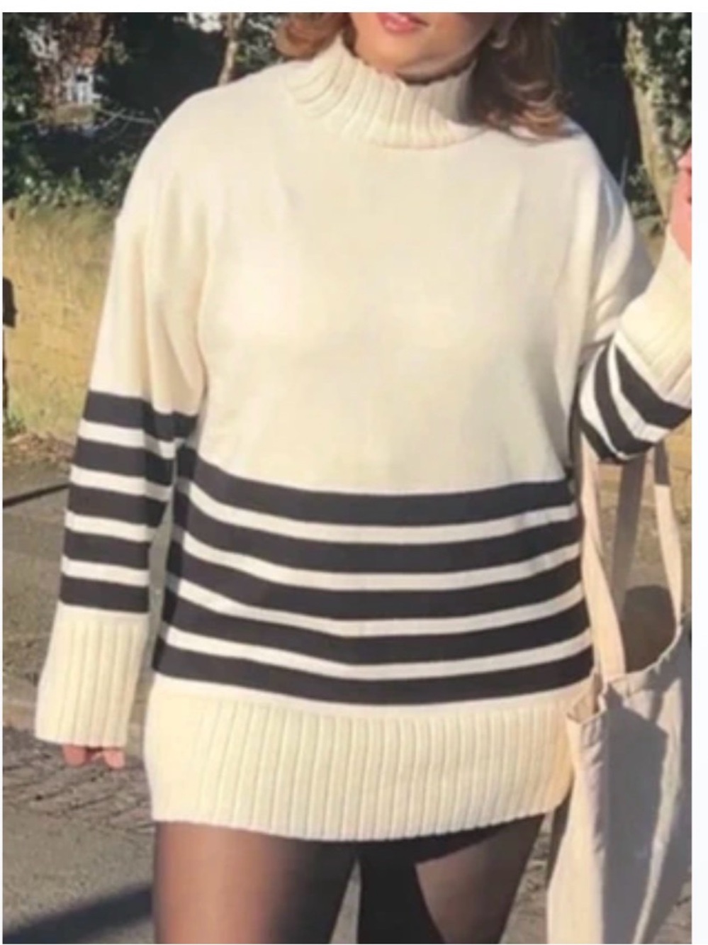 Commense cream gray Turtleneck tunic Sweater with Taupe horizontal Stripes M